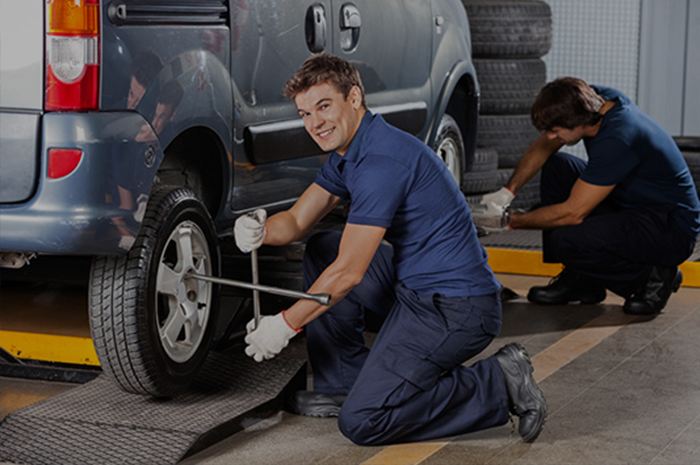 Goldenwheels Garage UAE